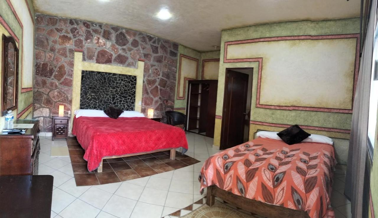 Hotel Casa Del Arbol Берналь Экстерьер фото